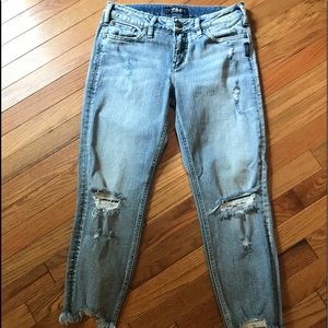 NWOT Silver Aiko Capri